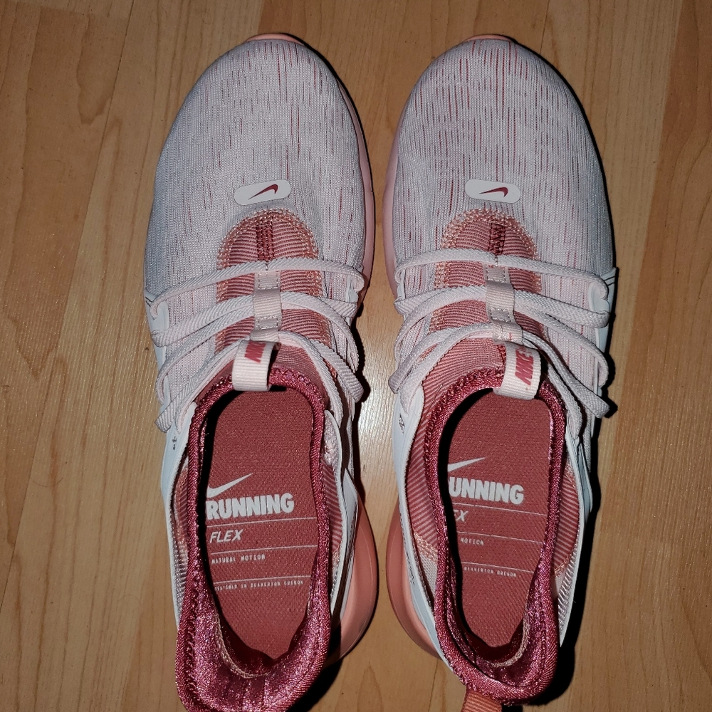 Running shoes